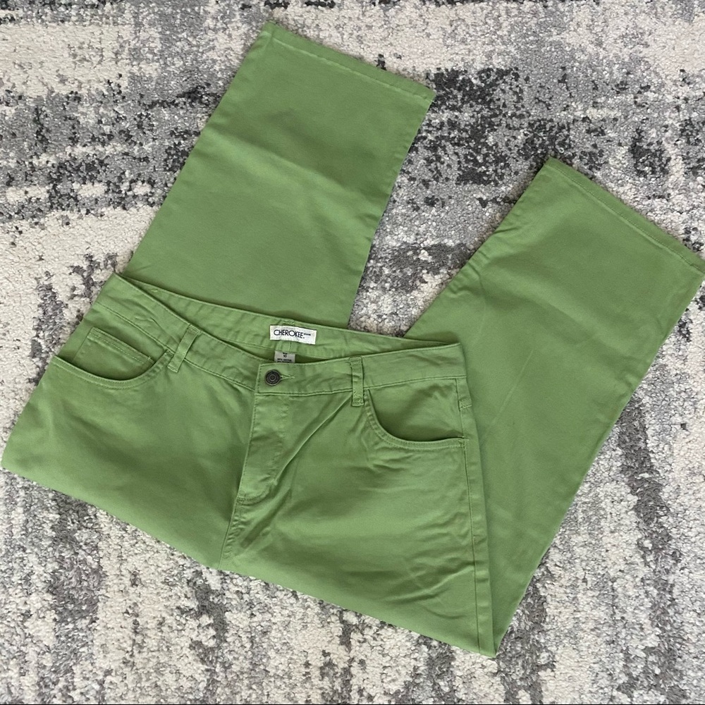 Cherokee || light green wide leg cropped jeans